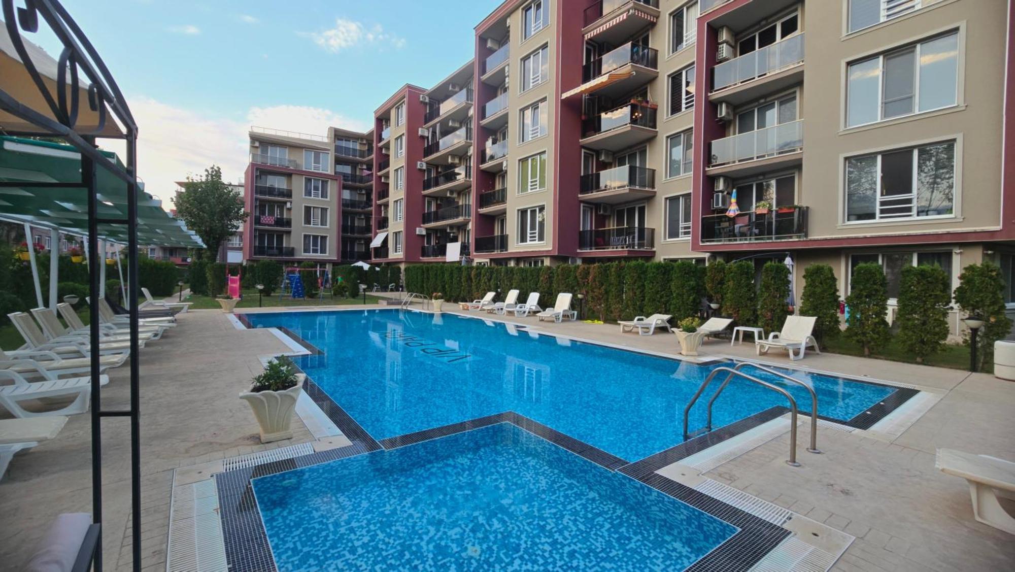 Уютные Апартаменты Vip Park Sunny Beach Buitenkant foto